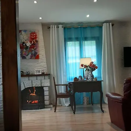 Legran Villa Saléchan